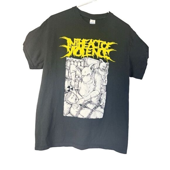 In the heat of violence graphic tee shirt size medium - Picture 2 of 10